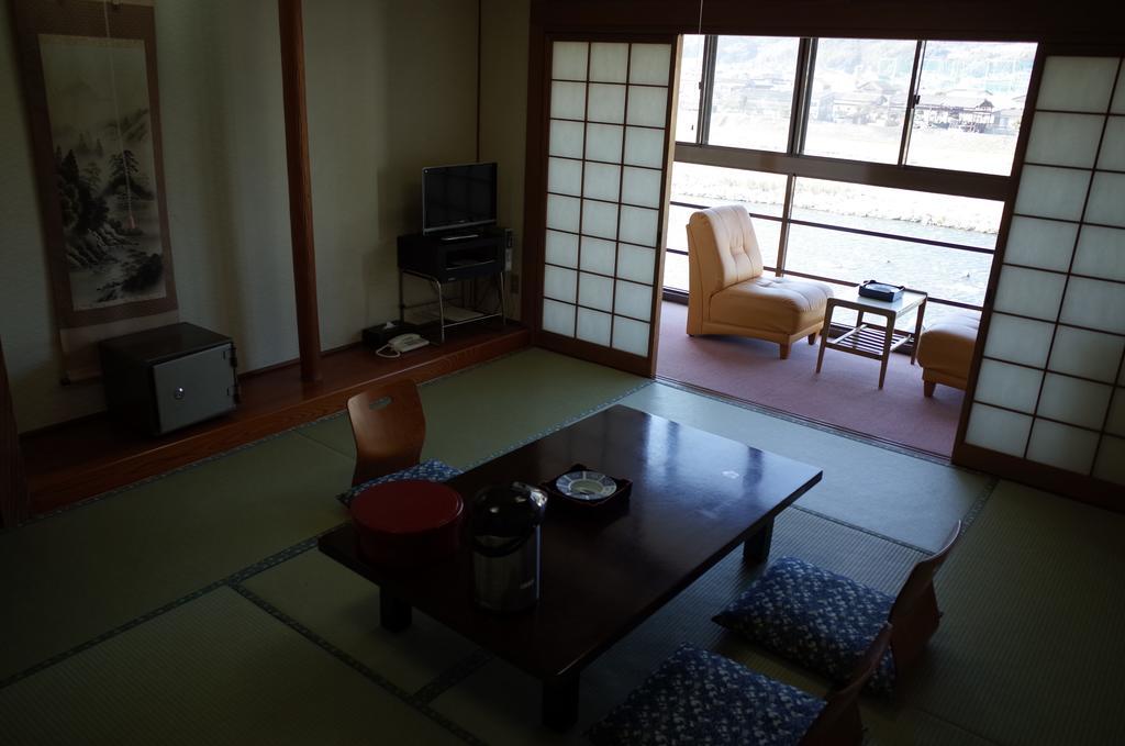 Kuwano Ya Hotell Ukiha Eksteriør bilde